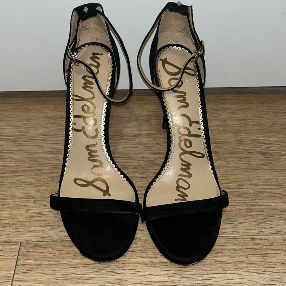 Sam Eldeman Ariella Ankle Strap Heel Shoe in Black Suede